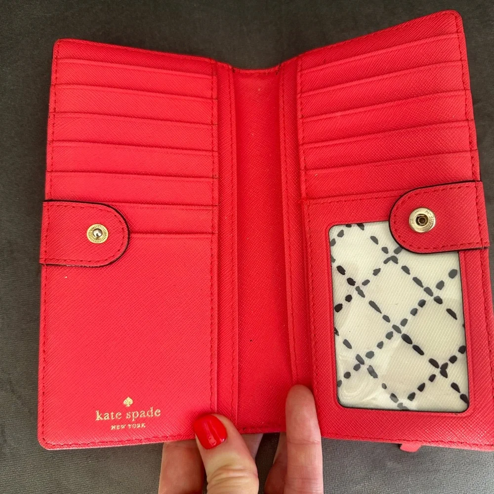 Kate Spade Wallet - Picture 3 of 5